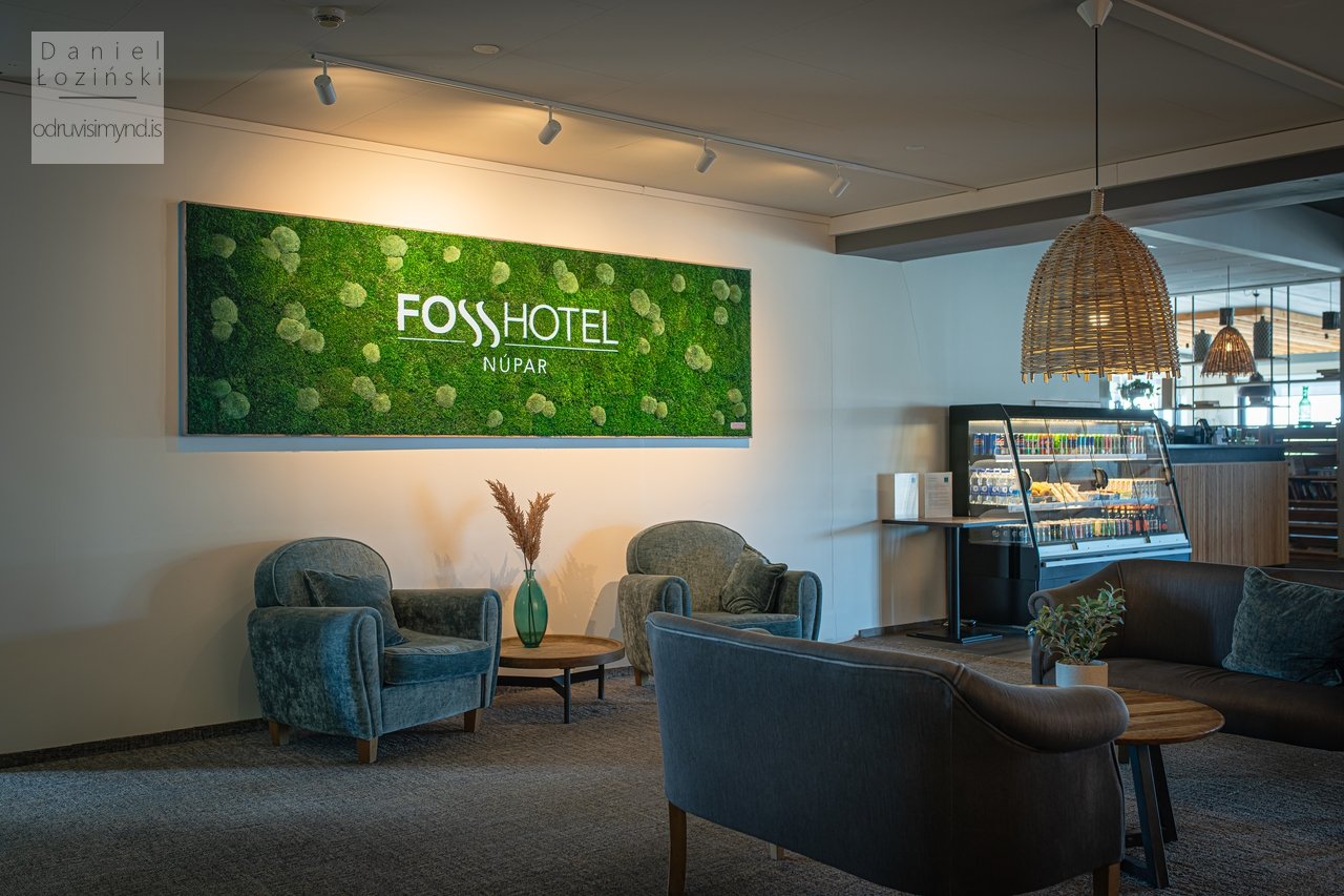 Fasteignaljósmyndun. Ljósmyndun fyrir fyrirtæki og hótel. Mynd af byggingunni að innan tekin af ljósmyndaranum Daniel Łoziński. Portfolio - odruvisimynd.is