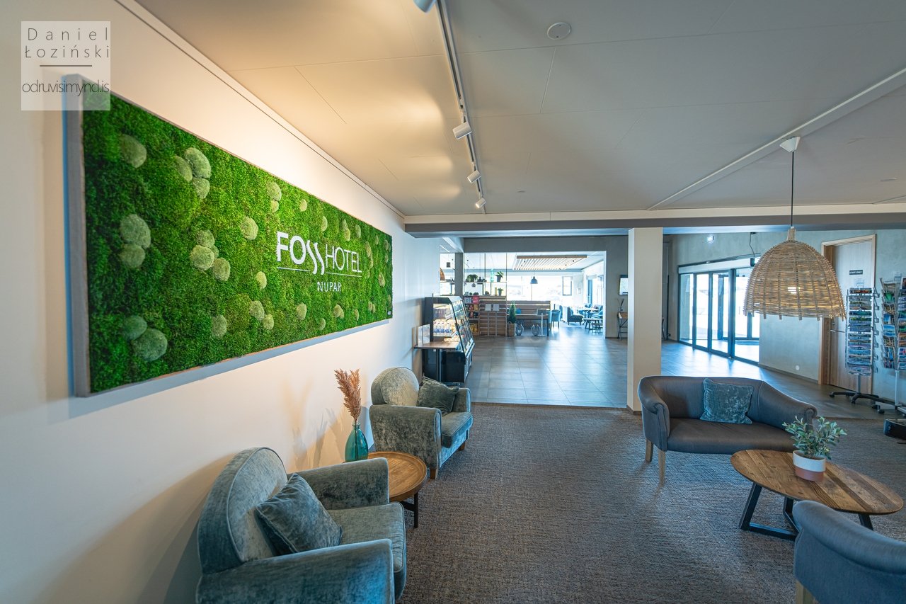 Fasteignaljósmyndun. Ljósmyndun fyrir fyrirtæki og hótel. Mynd af byggingunni að innan tekin af ljósmyndaranum Daniel Łoziński. Portfolio - odruvisimynd.is